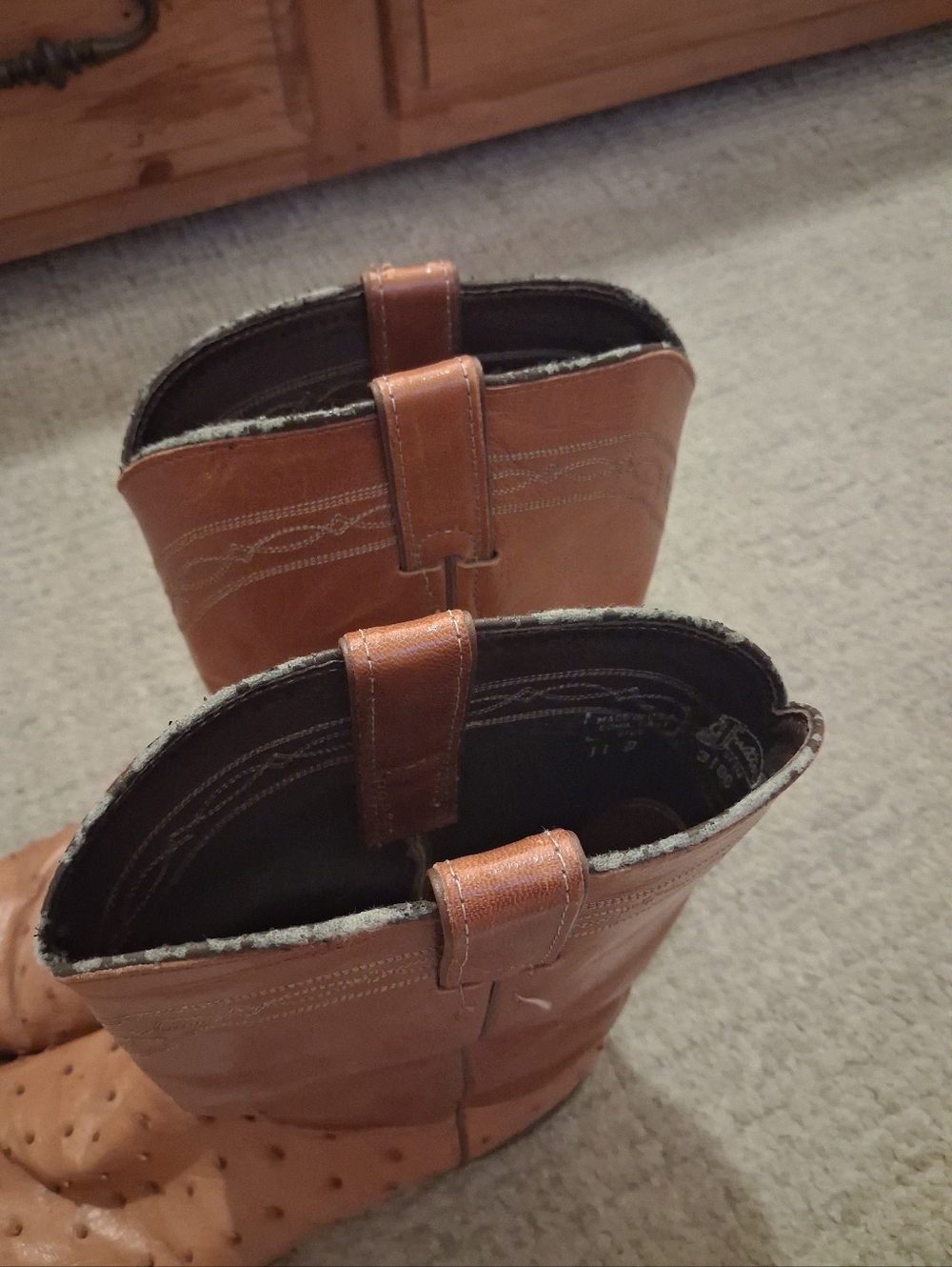 JUSTIN OSTRICH RODEO BOOTS. CLOSET CLEAR OUT! MAKE OFFER!!! - Picture 5 of 14